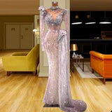 Sparkling Prom Dresses Long Sleeves Halter V Neck Appliques Sequins Beaded Evening Dresses Lace Floor Length Celebrity Evening Dress Gowns Plus Size Custom Made