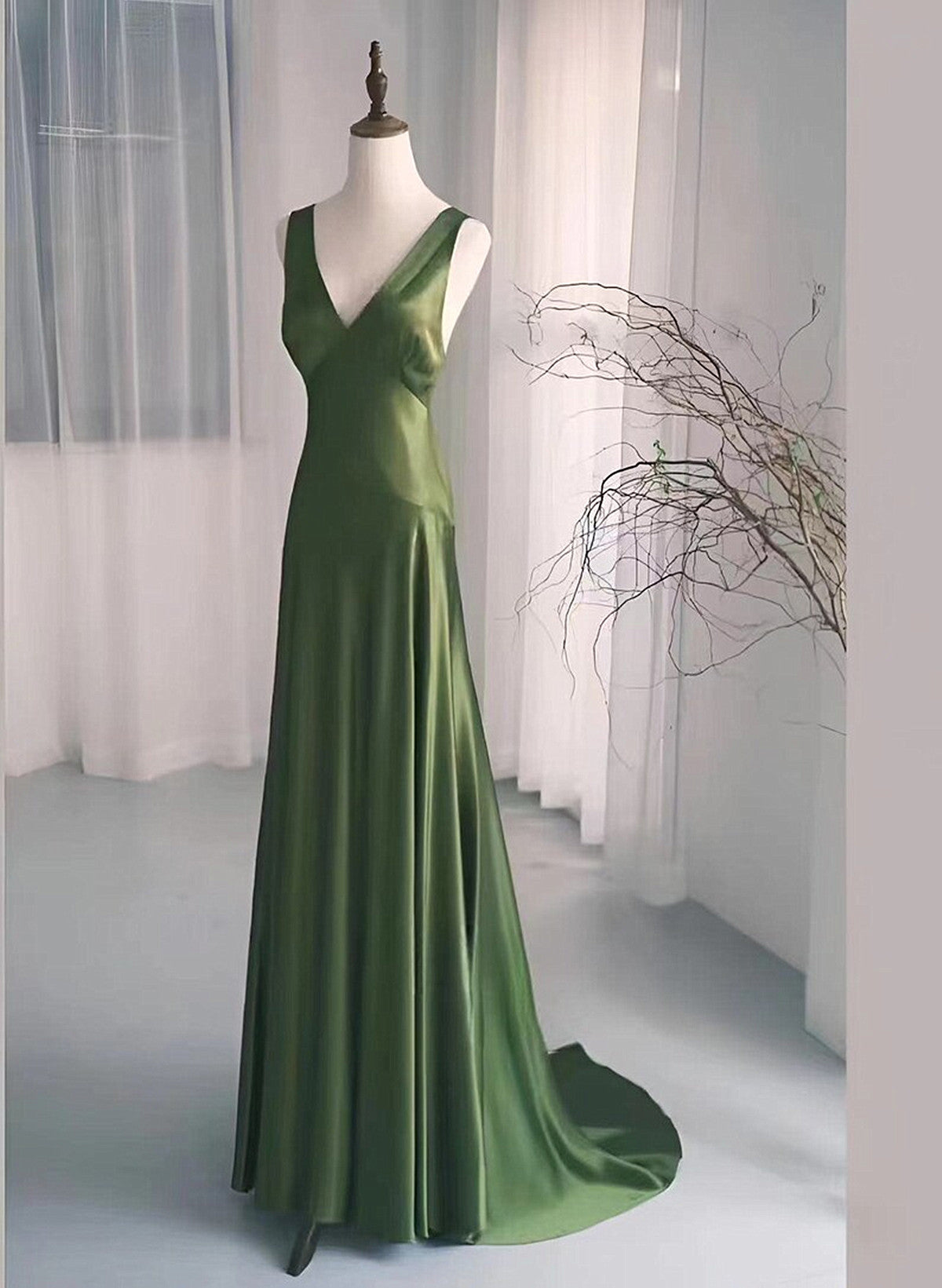 solvbao A-line Green Satin V-neckline Low Back Prom Dress, Green Evening Dress