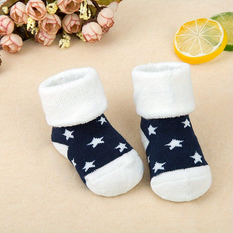 1 Pair Of Boy's Trendy Cartoon Sneaker Pattern Crew Socks, Warm Cozy Breathable Comfy Casual Style Unisex Socks For Kids Outdoor Winter Fall Wearing