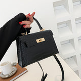 Trendy Crocodile Pattern Crossbody Bag, Solid Color Flap Handbag, Perfect Shoulder Bag For Daily Use