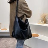 Trendy Large Capacity Shoulder Bag, Simple Solid Color Shopping Bag, Perfect All-match Underarm Bag For Commuting