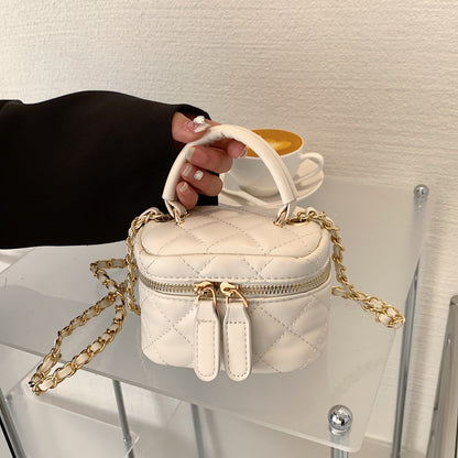 Mini Quilted Chain Crossbody Bag, Fashion PU Leather Bucket Bag, Women's Top Handle Purse (5.51*3.54*3.54) Inch