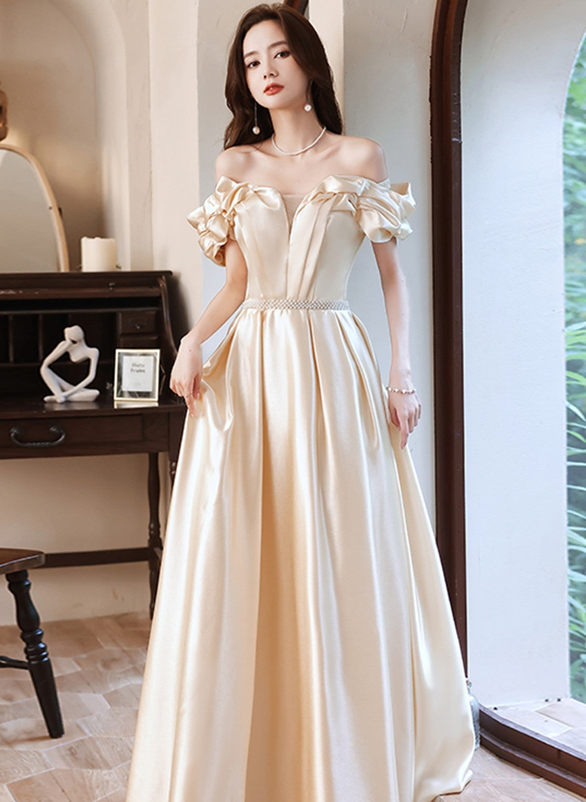 solvbao Light Champagne Satin Sweetheart Beaded Party Dress, A-line Satin Prom Dress