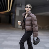 2023 winter new Kendou style thickened stand-up collar down jacket women's short fashion small 90 white duck down jacket