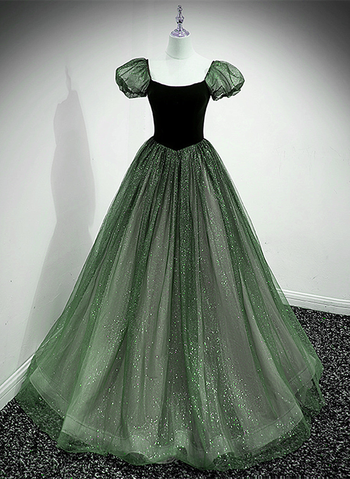 Solvbao Green Shiny Tulle Short Sleevse Long Formal Dress, Green A-line Prom Dress Party Dress