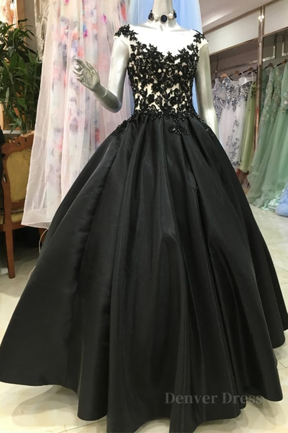 kamahe Round Neck Black Lace Floral Long Prom Dress, Black Lace Formal Dress with Appliques, Black Evening Dress