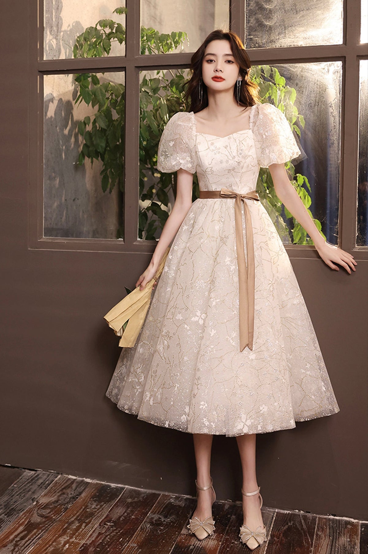 solvbao White Tulle Short Sleeve Prom Dress, Cute A-Line Party Homecoming Dress