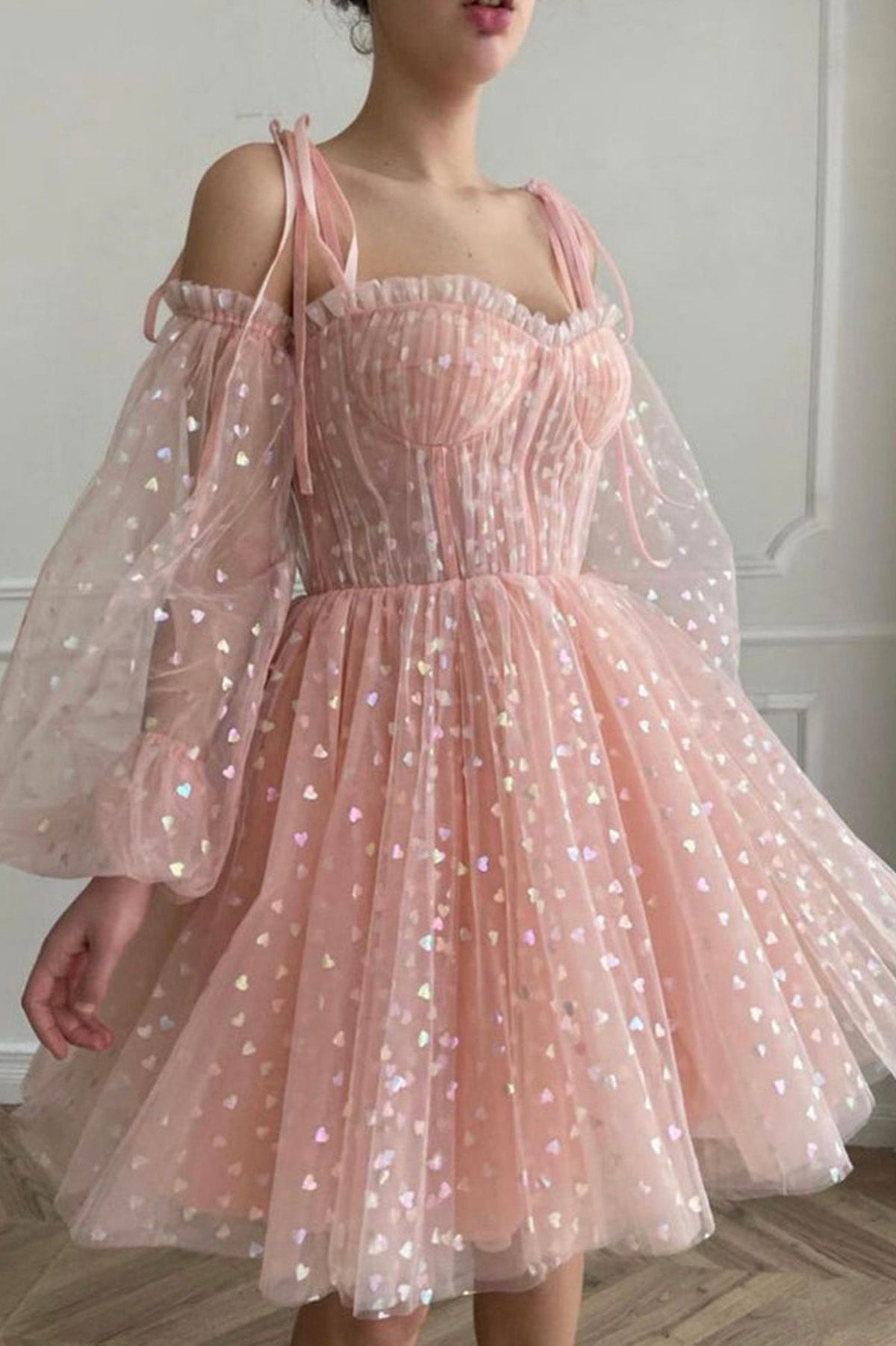 solvbao Pink Tulle Short Prom Dresses, Cute Puff Sleeved Mini Party Dresses