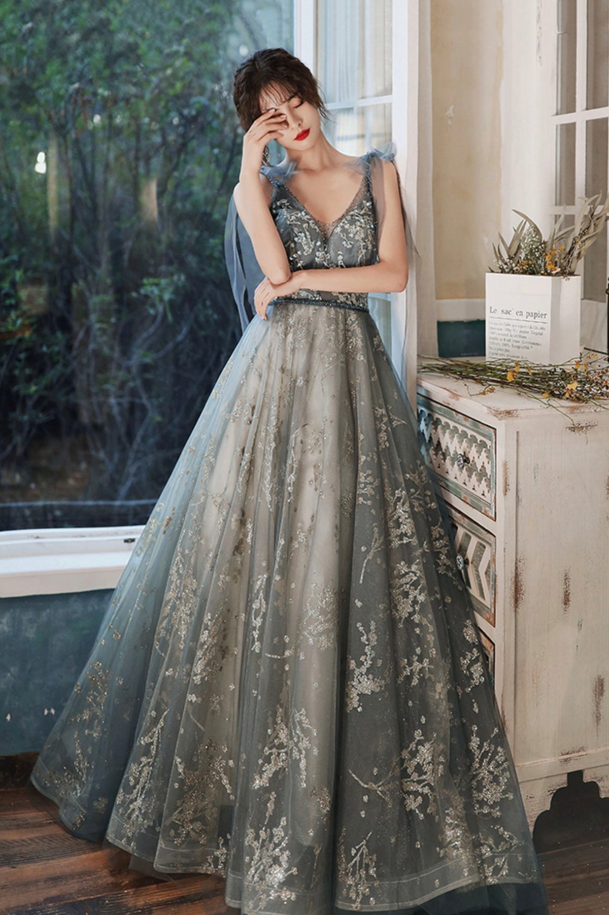 solvbao Gray V-Neck Tulle Sequins long Prom Dress, A-Line Evening Dress