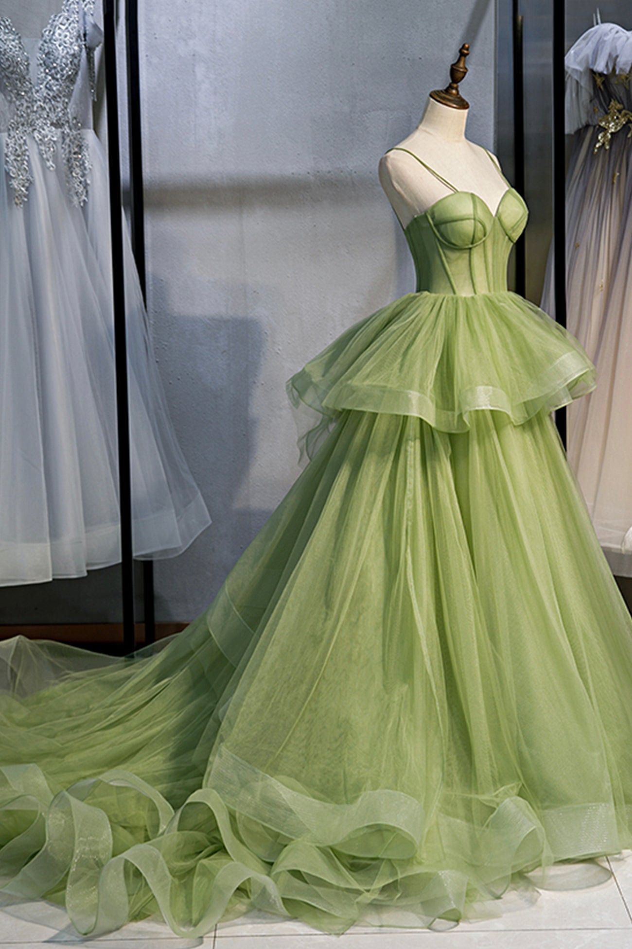 solvbao Green Tulle Long Prom Dresses, A-Line Evening Dresses with Train