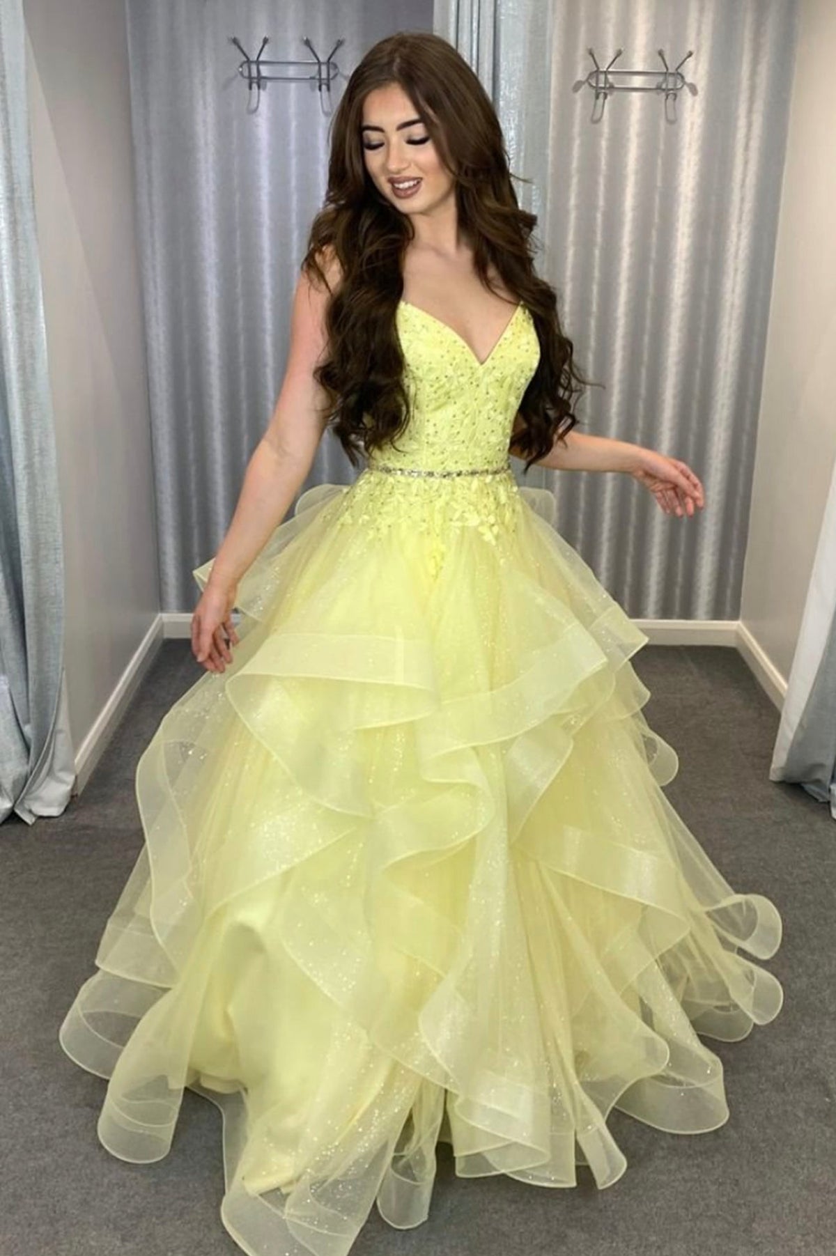 solvbao Yellow Tulle Lace Long Prom Dresses, V-Neck Evening Dresses