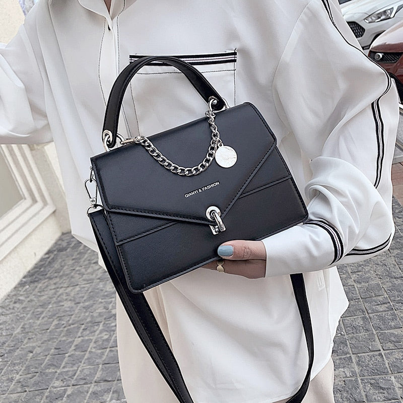 solvbao Girls Small Square Bag  New Chains Handbag Women Casual Wild Shoulder Bag Lock Tide Bag Diagonal Female Bag Black