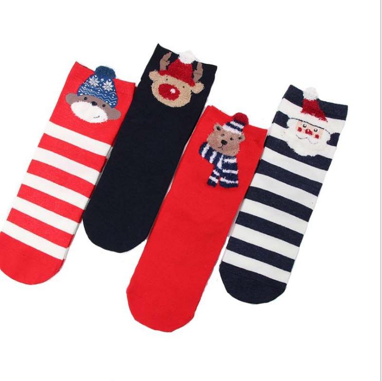 Christmas Gift 4 Pairs/Lot Casual Christmas Socks Cartoon Animal women Socks Cotton Happy funny Socks Korea cute socks Christmas Gift for women