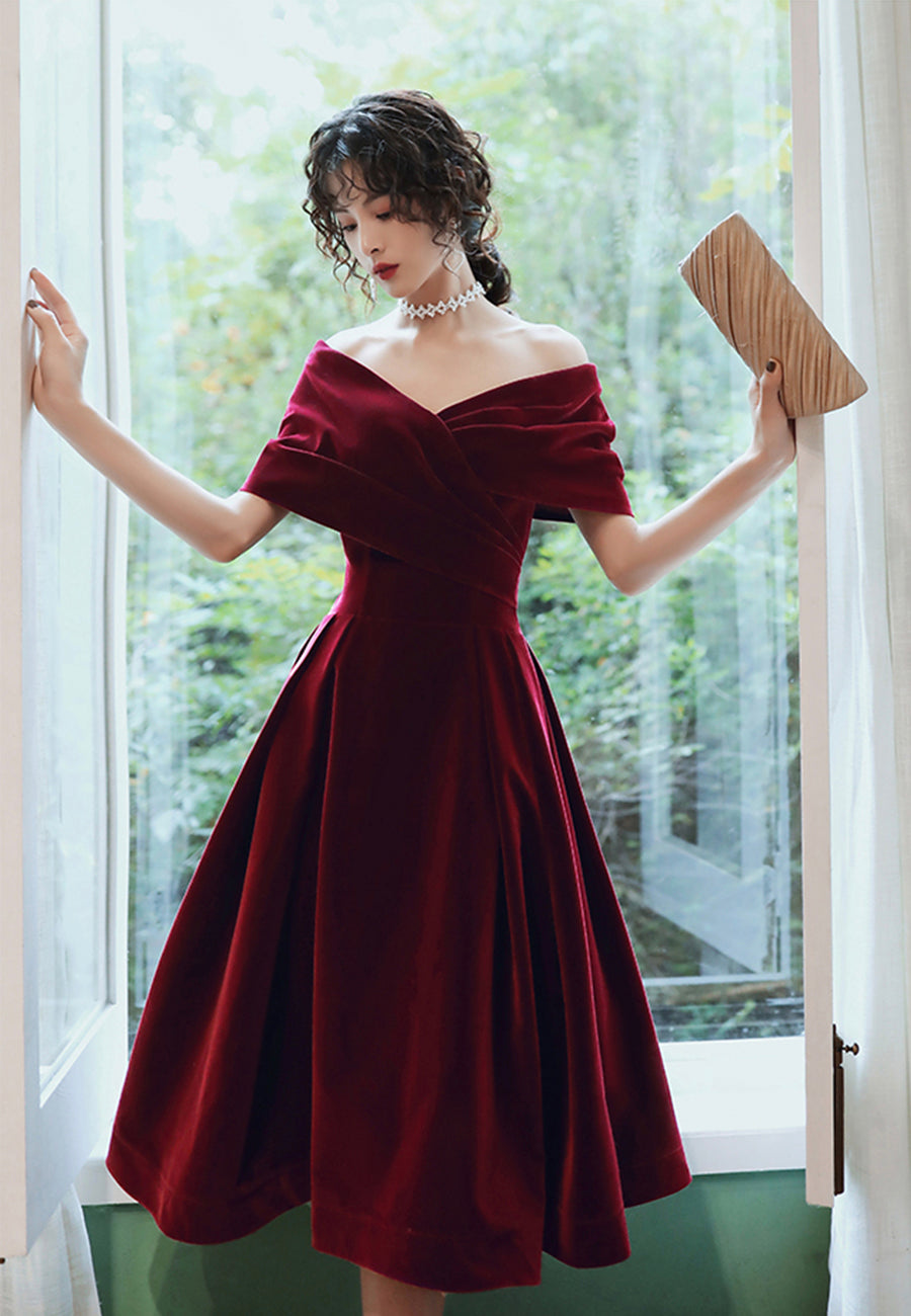 solvbao Burgundy Velvet Short Prom Dresses, A-Line Off the Shoulder Evening Dresses