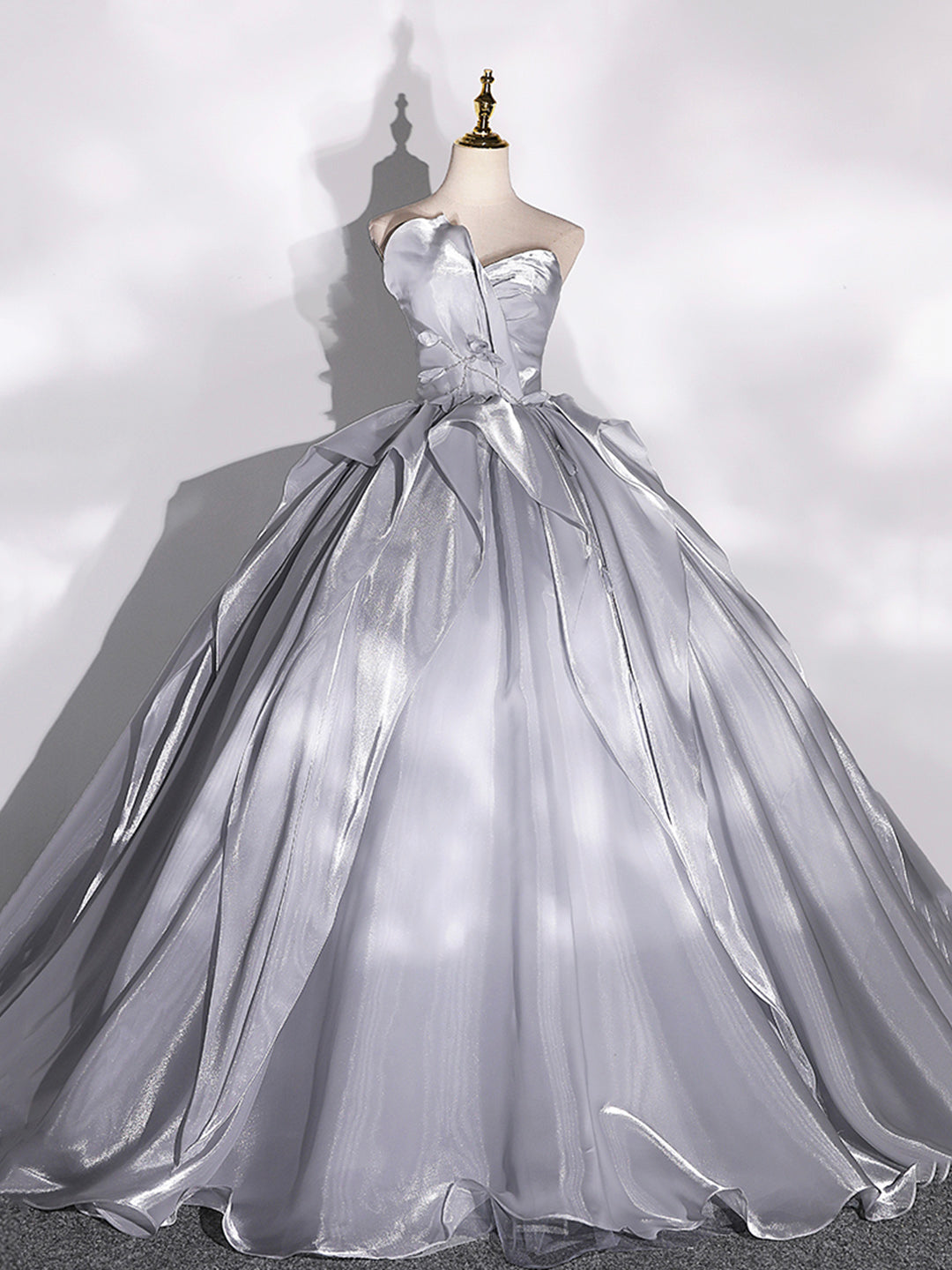 solvbao Gray Strapless Tulle Long Ball Gown, A-Line Evening Dress Formal Dress